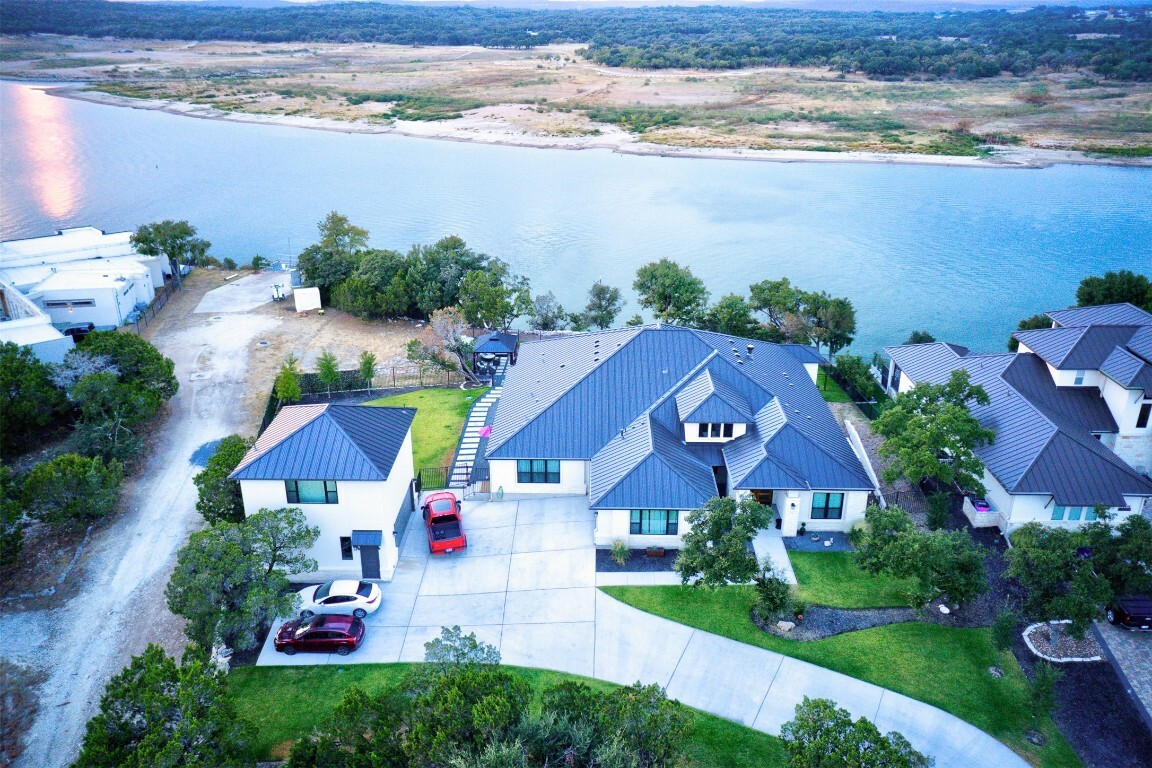 Property Photo: