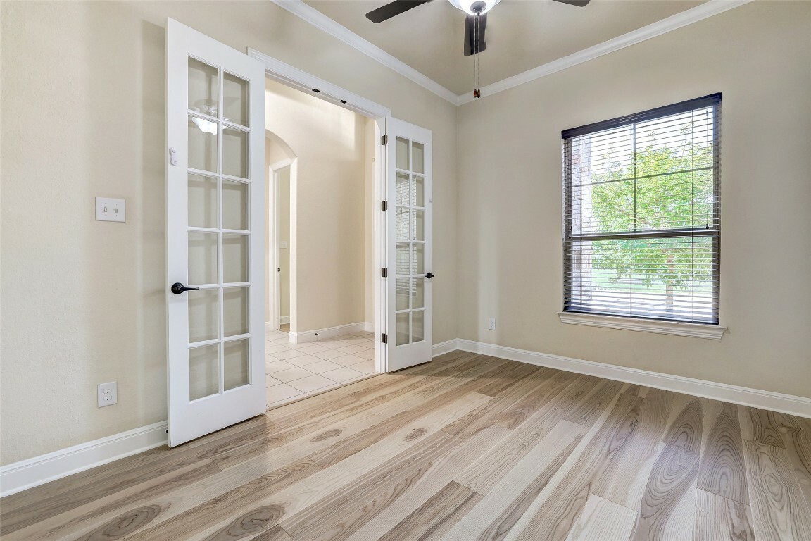 Property Photo: 2416 Millbrook Loop TX 78641