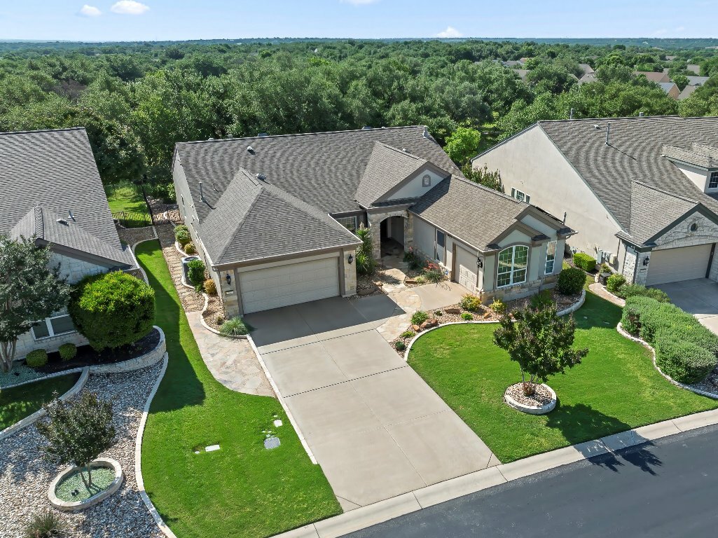 Property Photo: 307 Palmetto Drive TX 78633