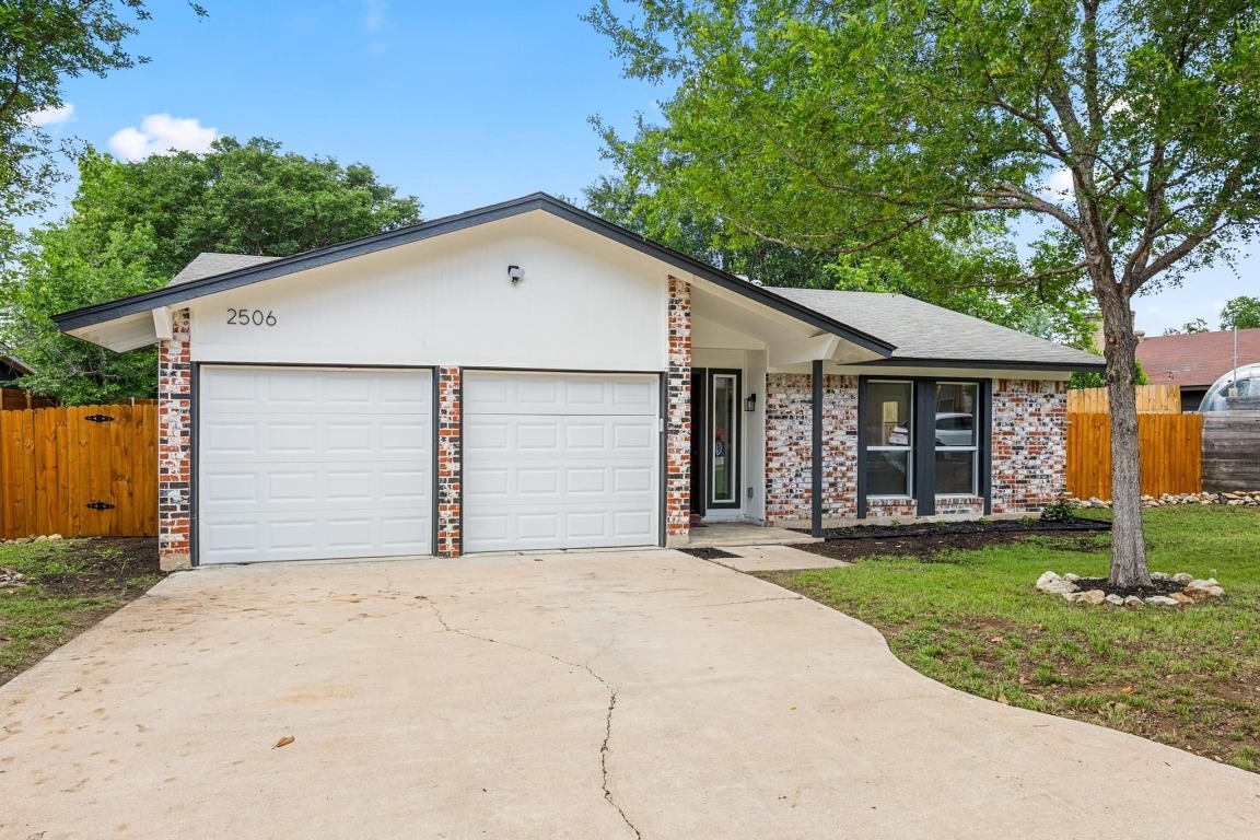 Property Photo: 2506 Carlow Drive TX 78745