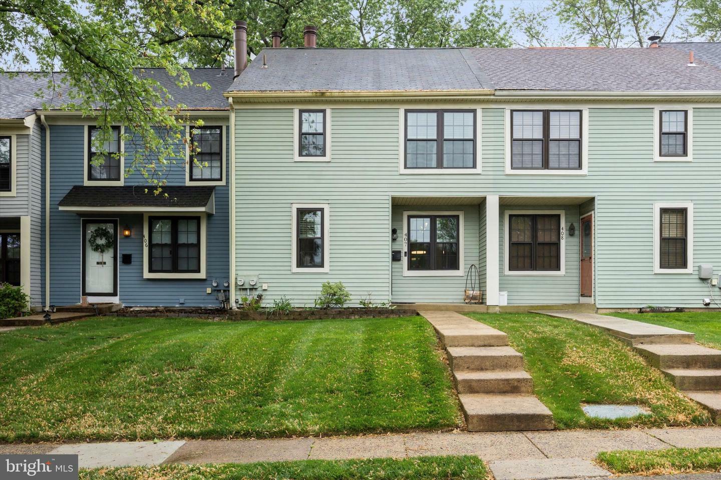 407 Franklin Court  North Wales PA 19454 photo