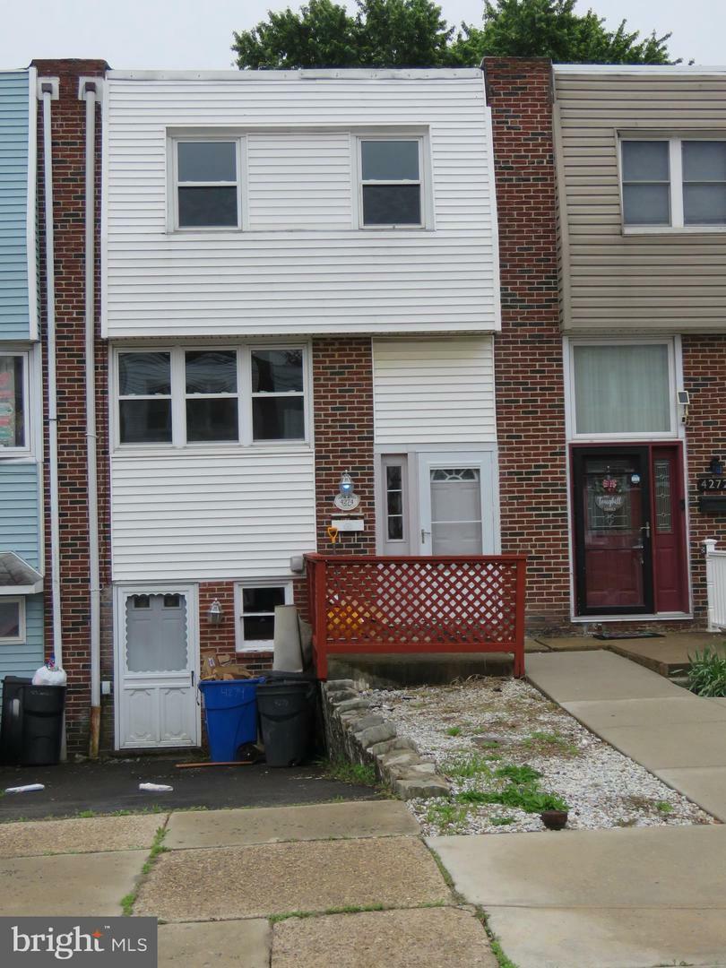 4274 Lawnside Road  Philadelphia PA 19154 photo