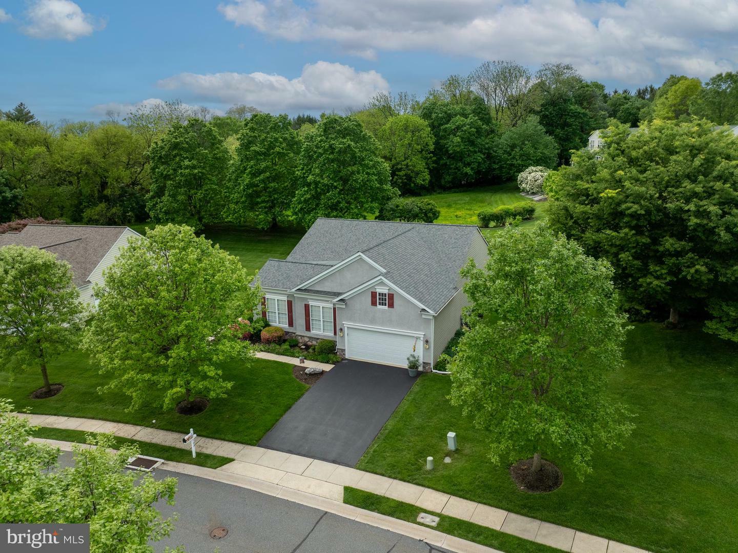 103 Dylan Circle  Avondale PA 19311 photo