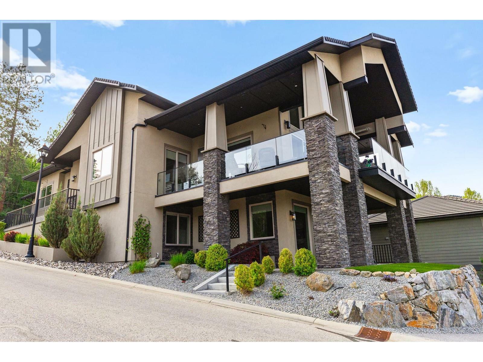 Property Photo: 6267 Sundstrom Court 1 BC V0H 1X7