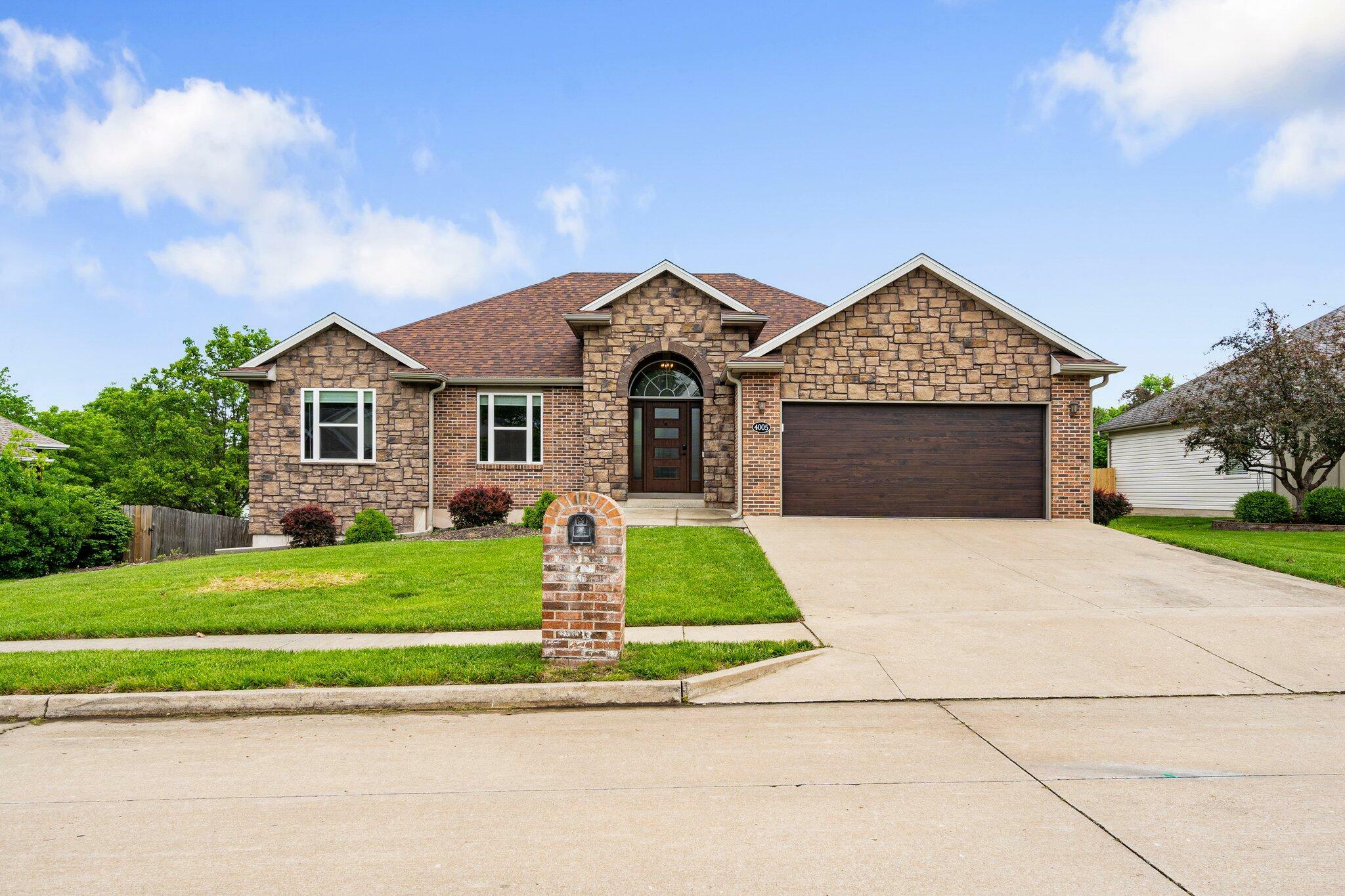 4005 Brentwood Dr  Columbia MO 65203 photo