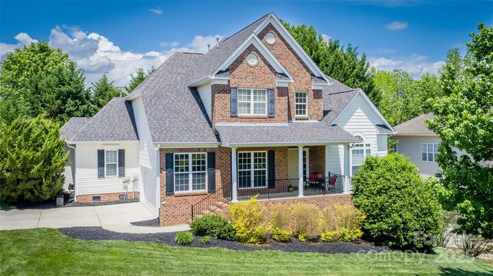 Property Photo: 7245 Willow Brook Court NC 28037