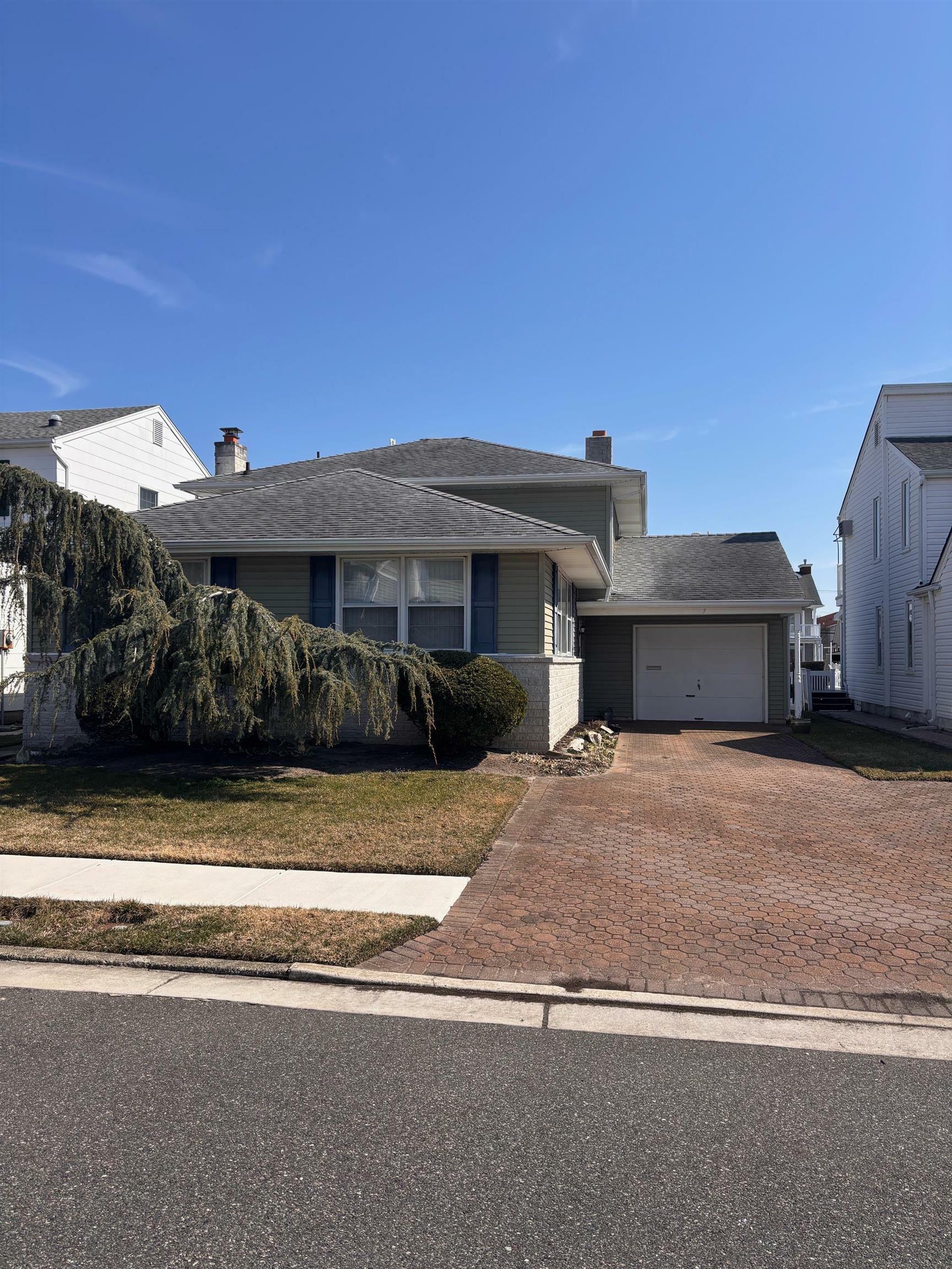 Property Photo: 7 Kingston NJ 08226