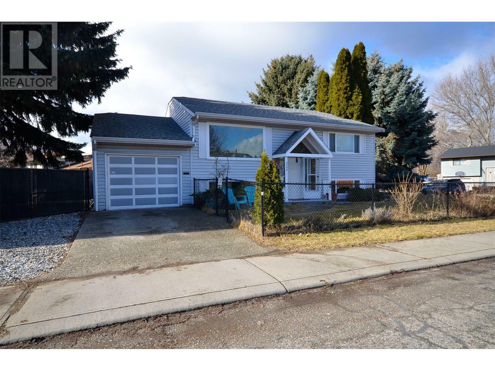 Property Photo: 5504 South Vernon Place BC V1T 8N5