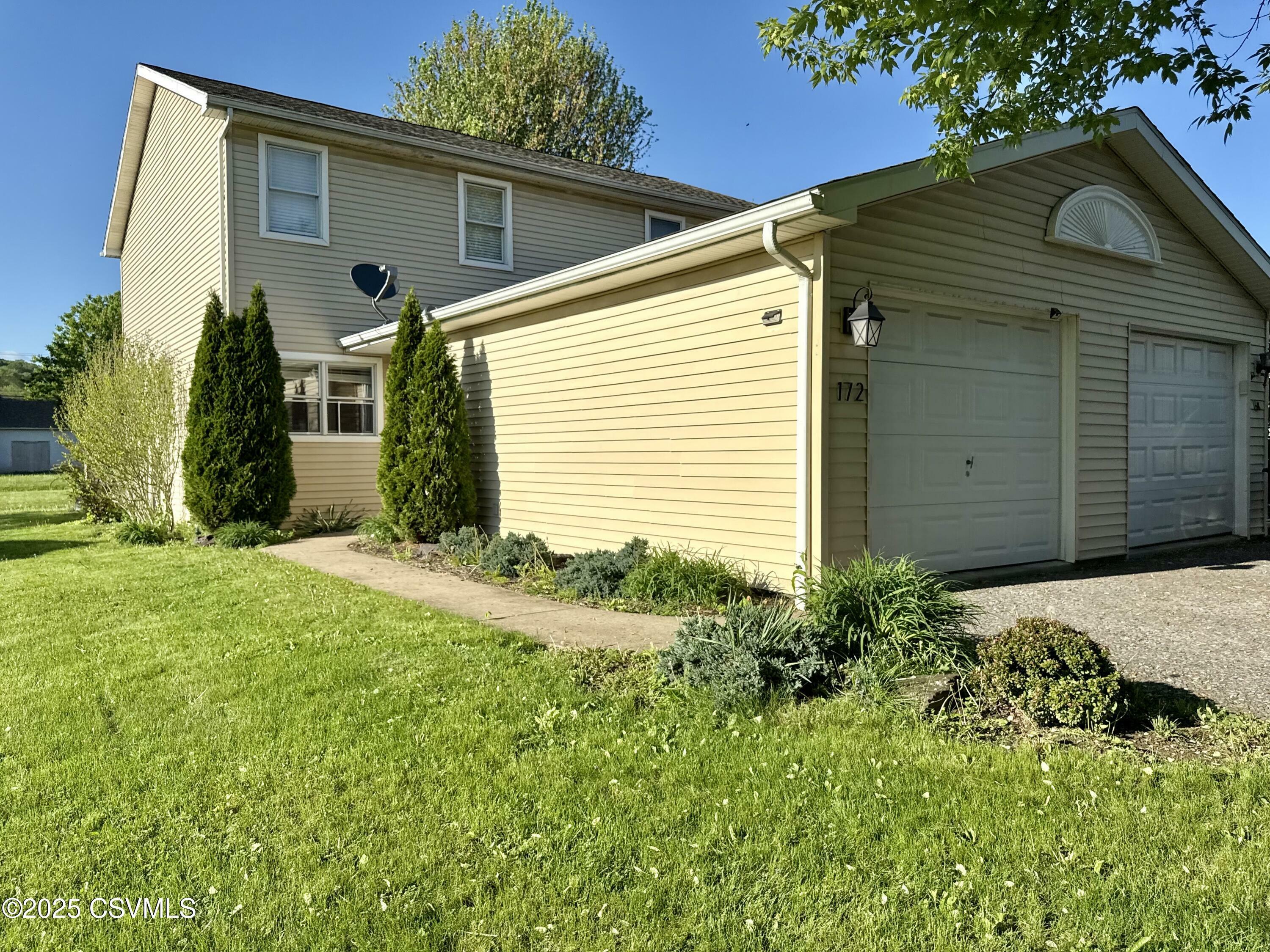 172 Ivy Lane  Danville PA 17821 photo