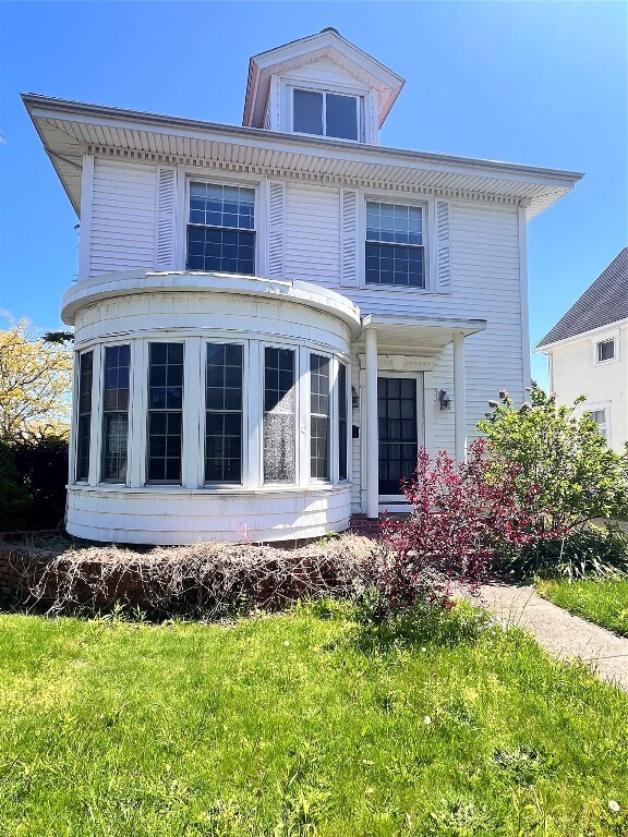Property Photo: 2901 Elmwood Avenue PA 16508