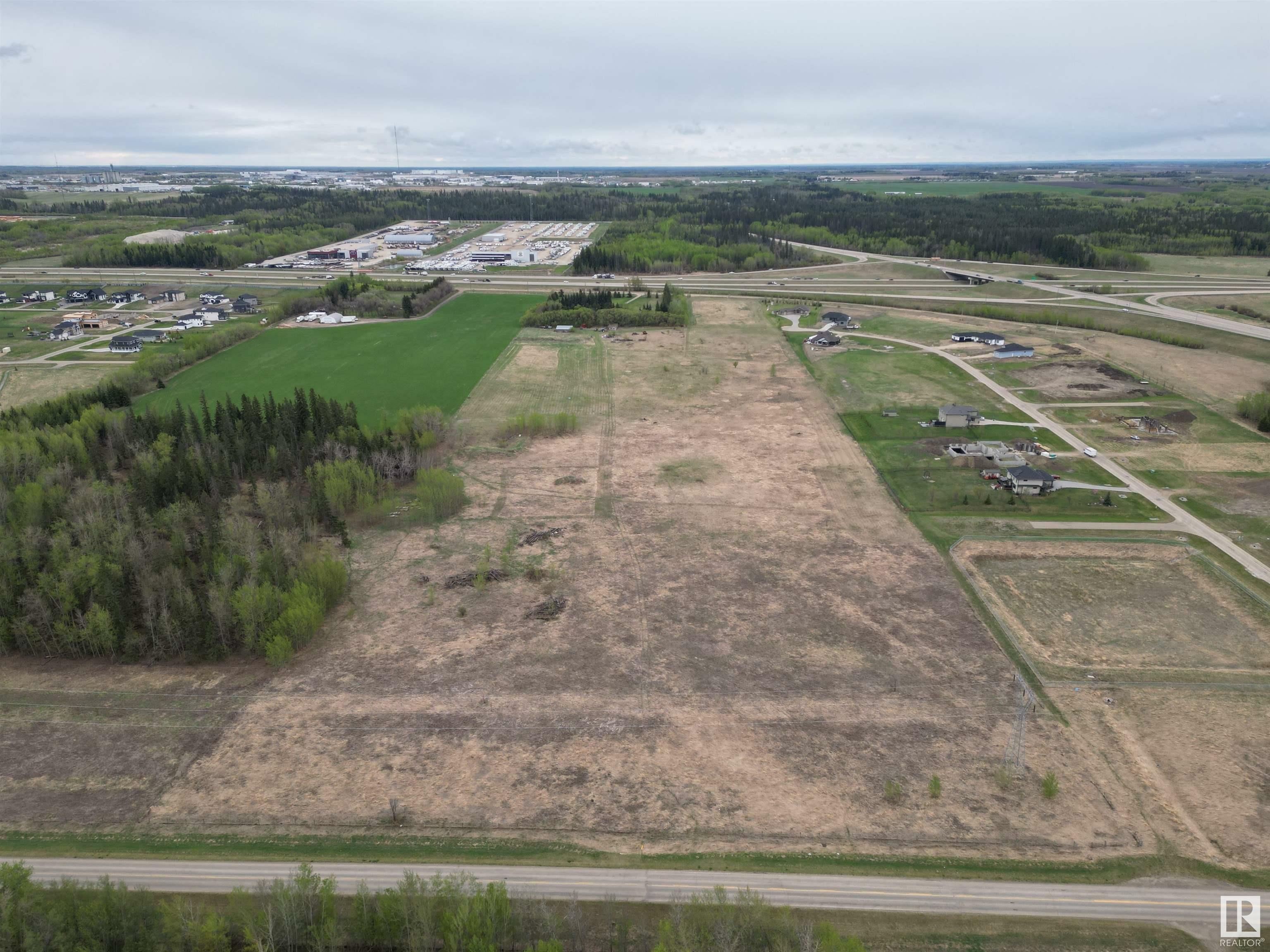 Property Photo: 26422 Hghway 16 AB T7X 0G3