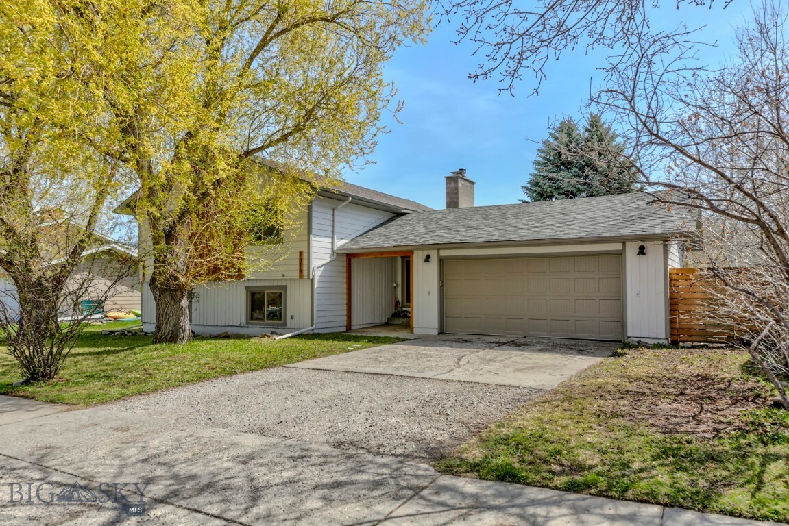 Property Photo: 1814 & 1816 S Rouse 1 &Amp 2 MT 59715