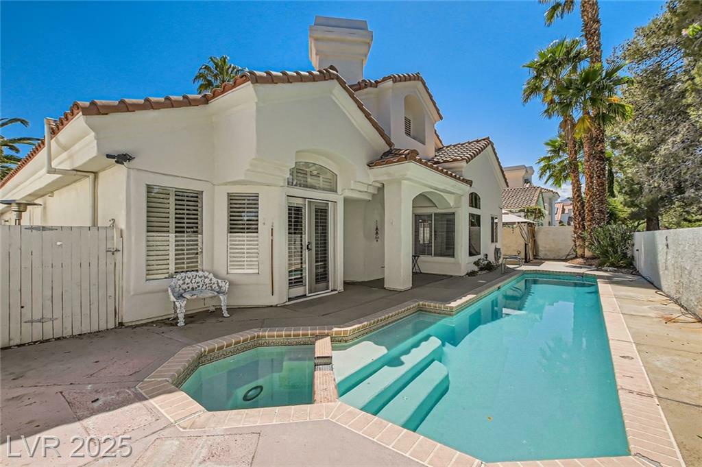 Property Photo: 8124 Bay Harbor Drive NV 89128