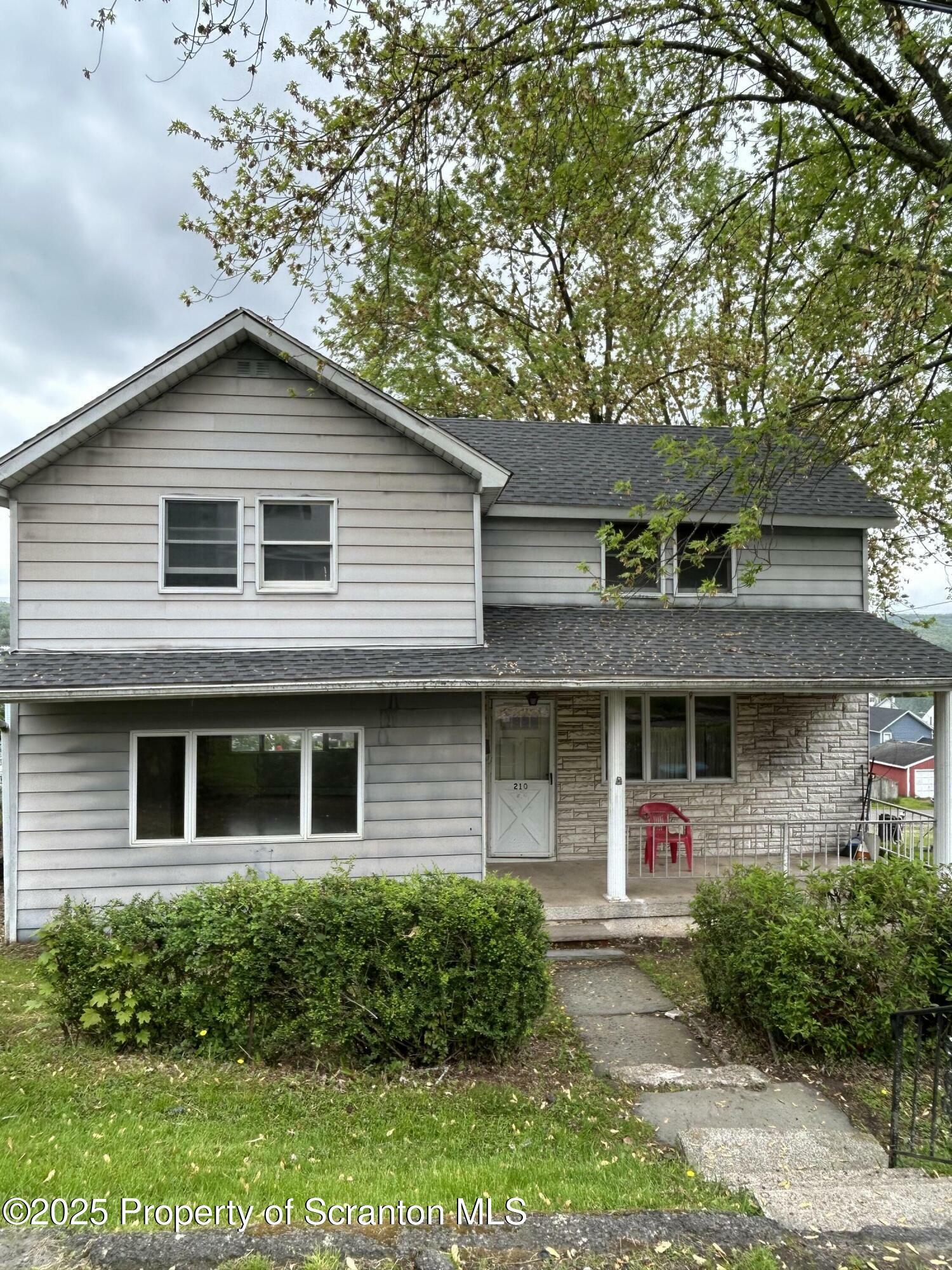 210 Gorham Avenue  Mayfield PA 18433 photo