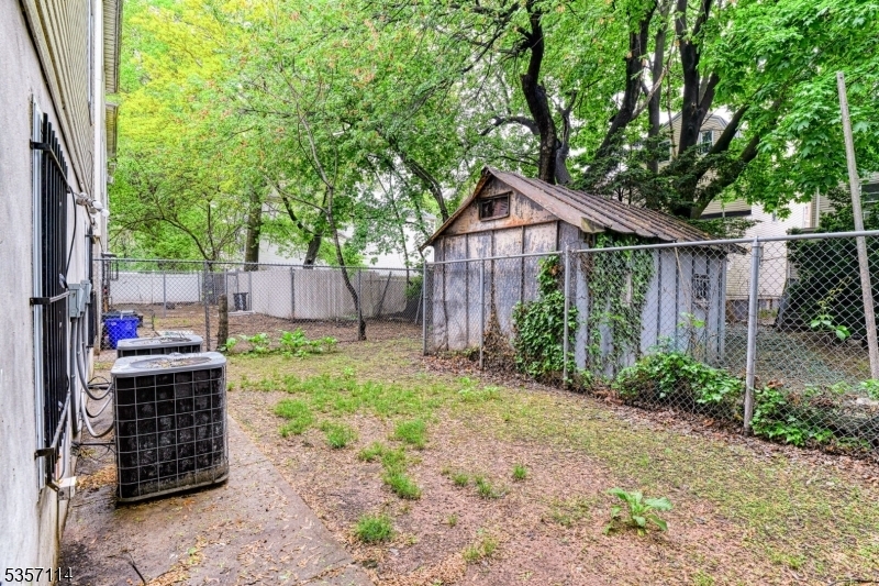 Property Photo: 803 S 14th St NJ 07108