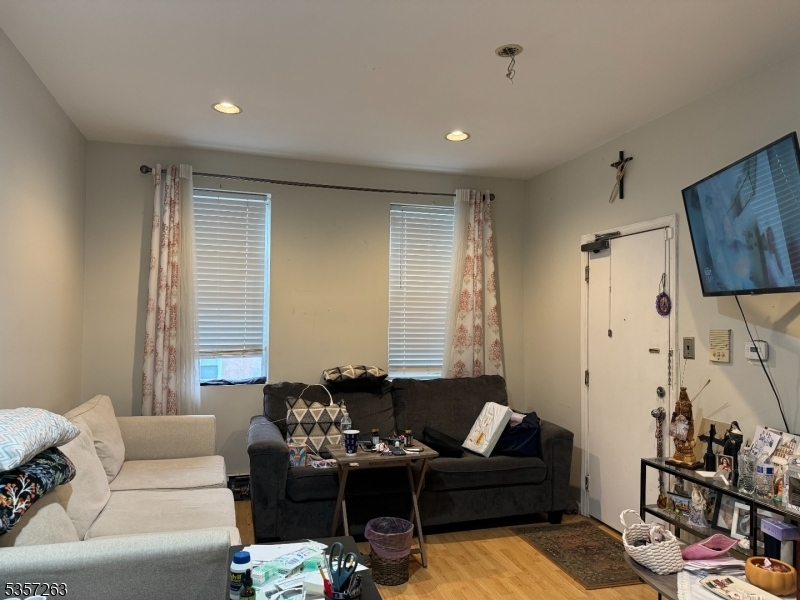 Property Photo: 98 King St 2 NJ 07110