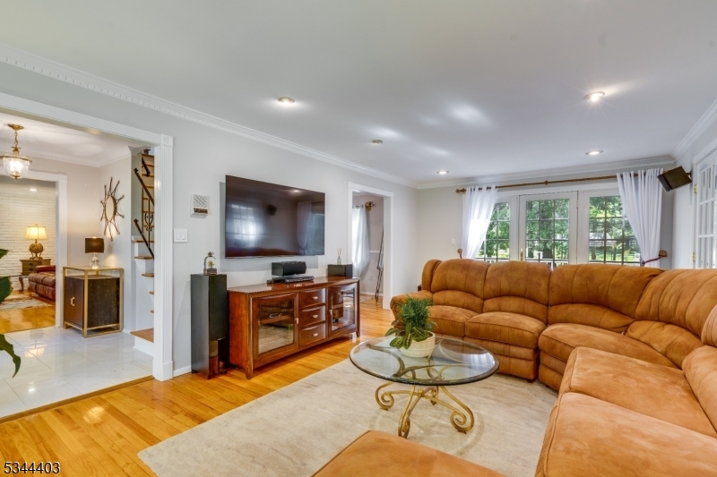 Property Photo: 38 Beverly Dr NJ 08844