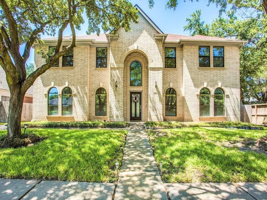 Property Photo: 14202 Scarborough Fair Street TX 77077