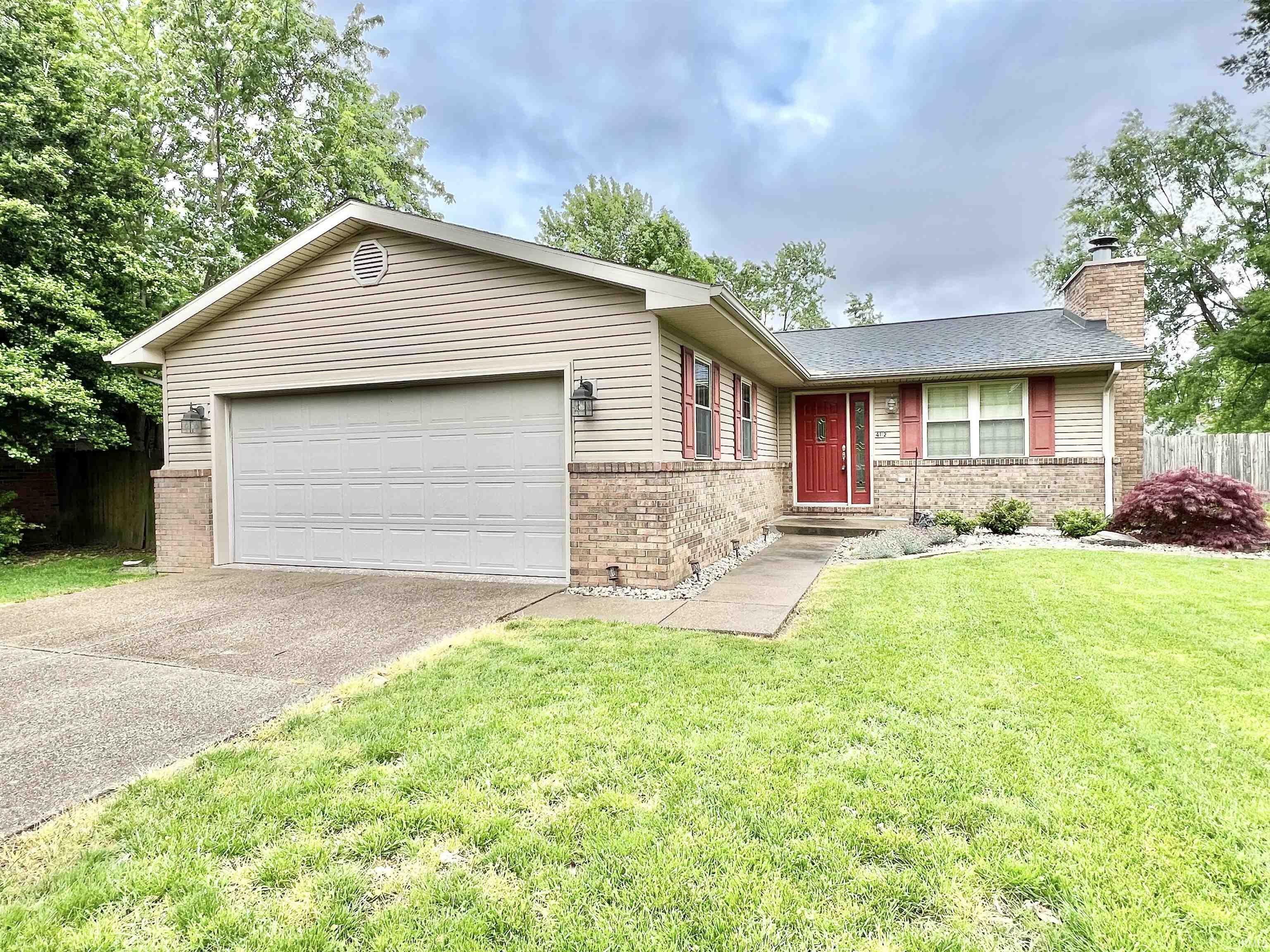 Property Photo: 4112 Keeneland Boulevard IN 47715