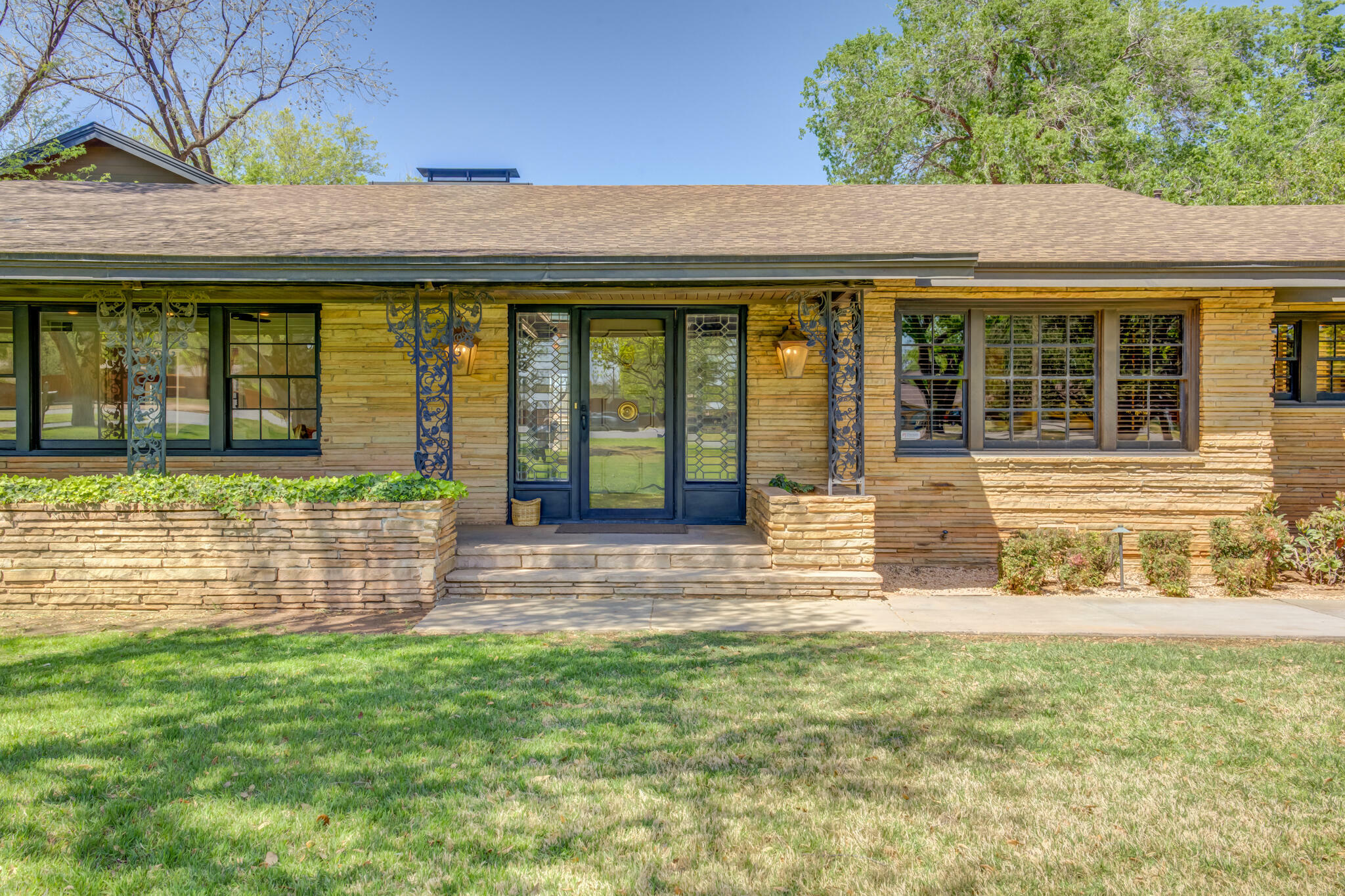 Property Photo: 4902 19th Street TX 79407