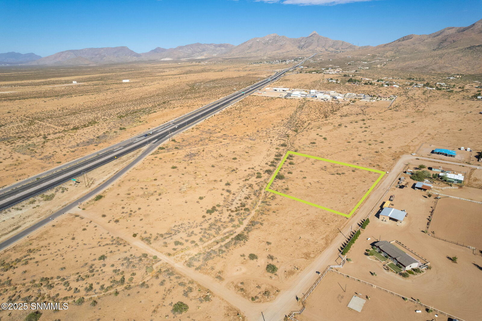 Property Photo:  4404 Echidna Avenue  NM 88011 