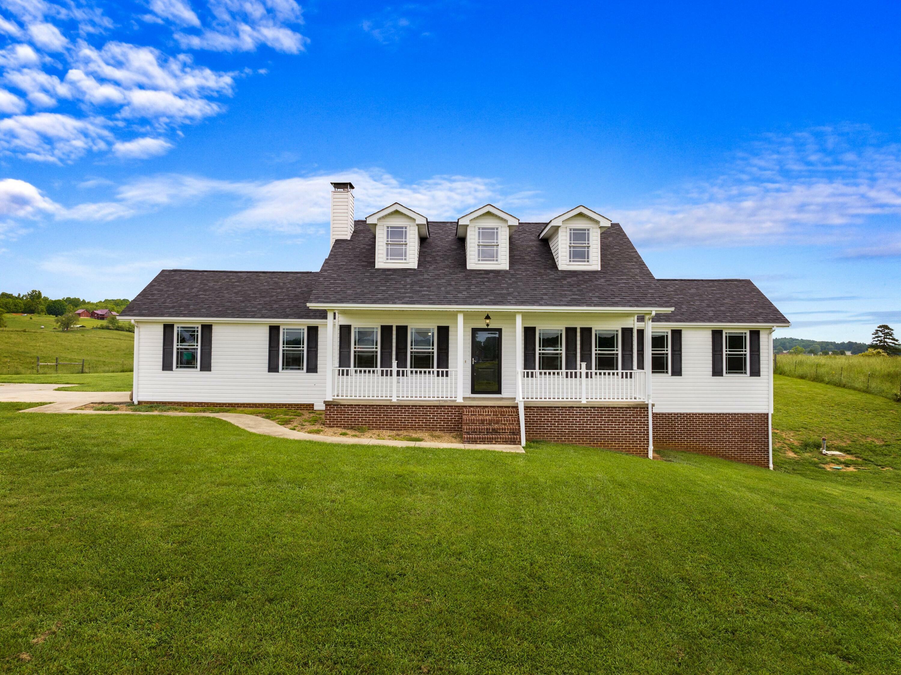 Property Photo: 1687 Scott Farm Road TN 37616