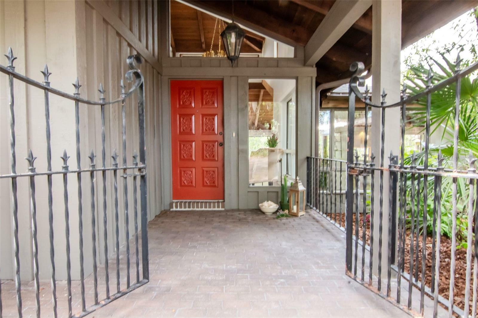 Property Photo: 1296 Weybridge Lane FL 34698