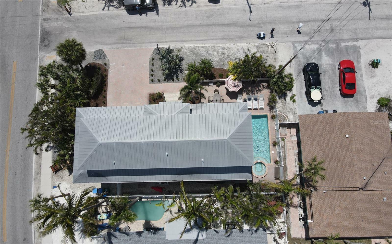 Property Photo: 220 36th Street FL 34217