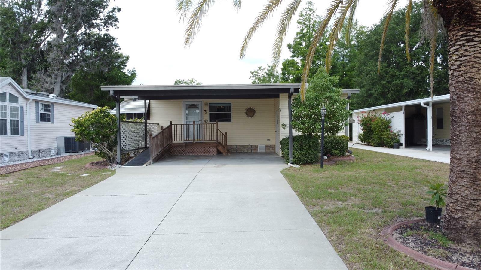 Property Photo: 143 Piedmont Park Ave FL 33897