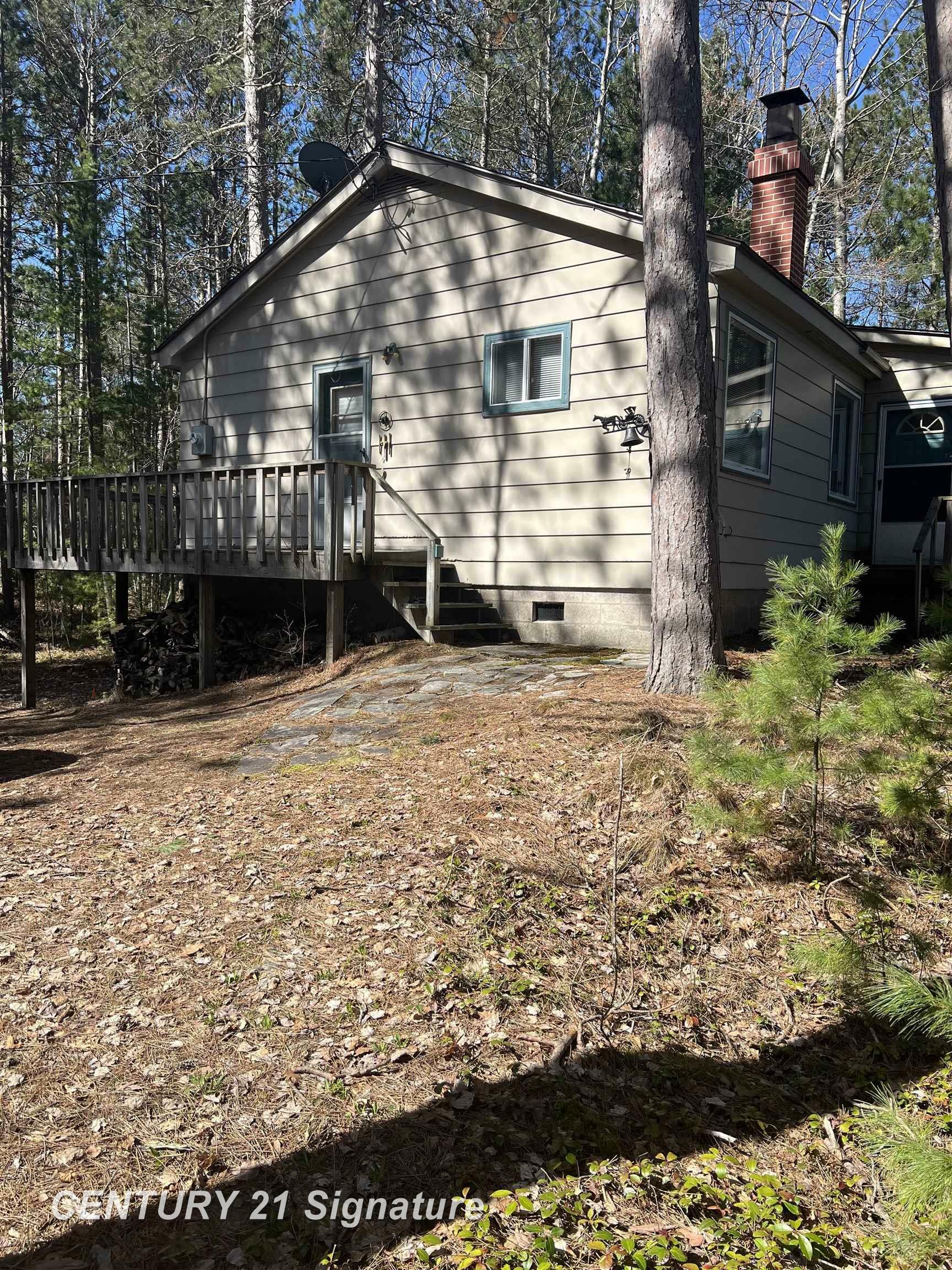 Property Photo: 2945 Michigan 28 Highway MI 49855