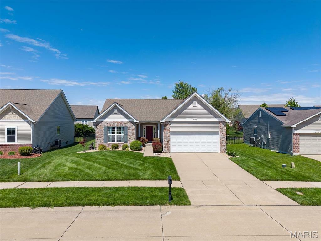 Property Photo: 2633 Greystone Estates Parkway IL 62221