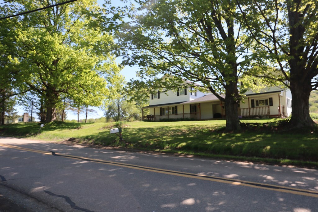 Property Photo: 912 Gulf Road PA 18837