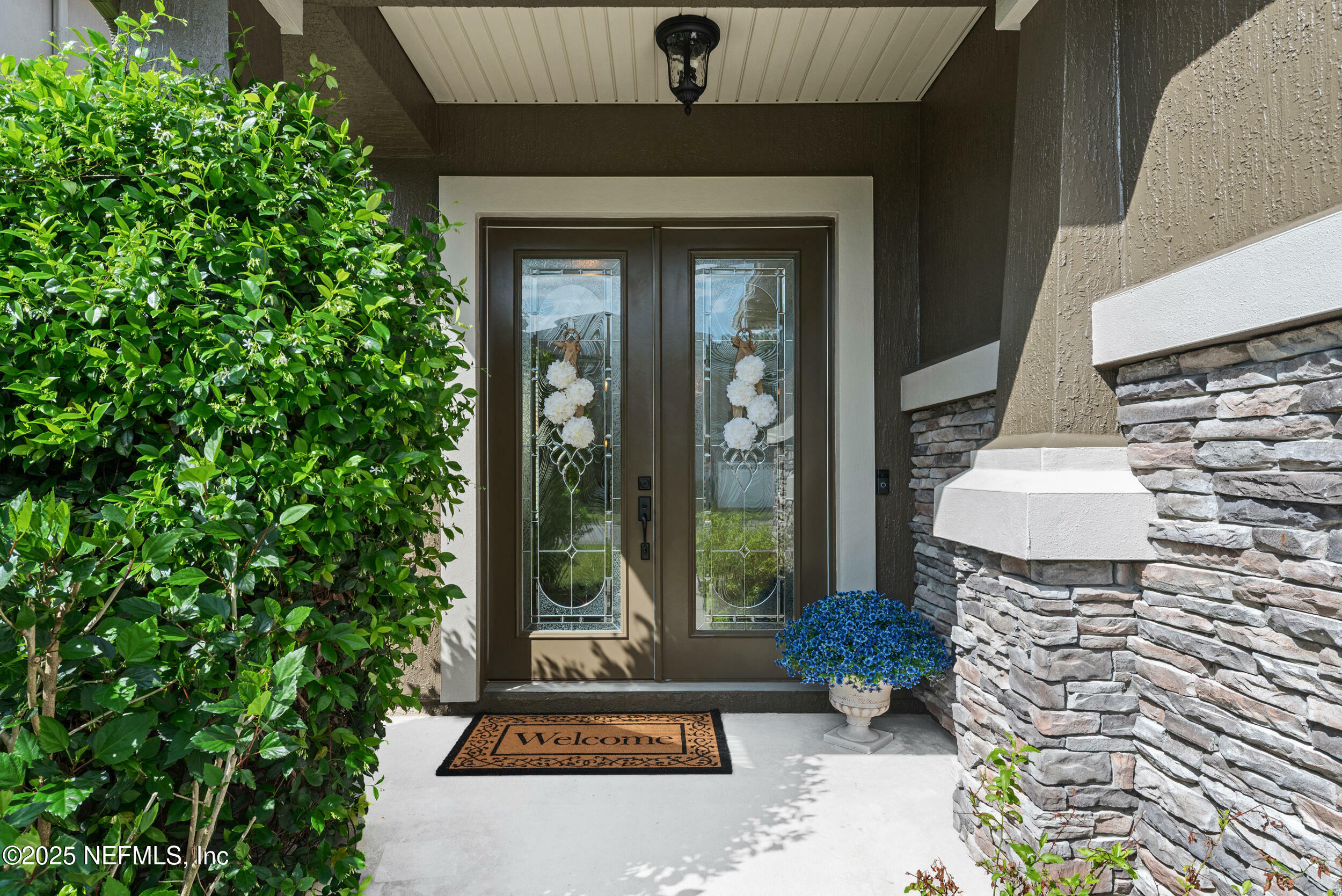 Property Photo: 577 Cloisterbane Drive FL 32259
