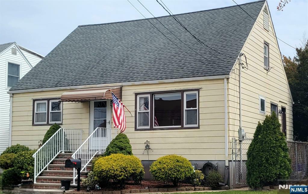 Property Photo: 733 Louise Court NJ 07071