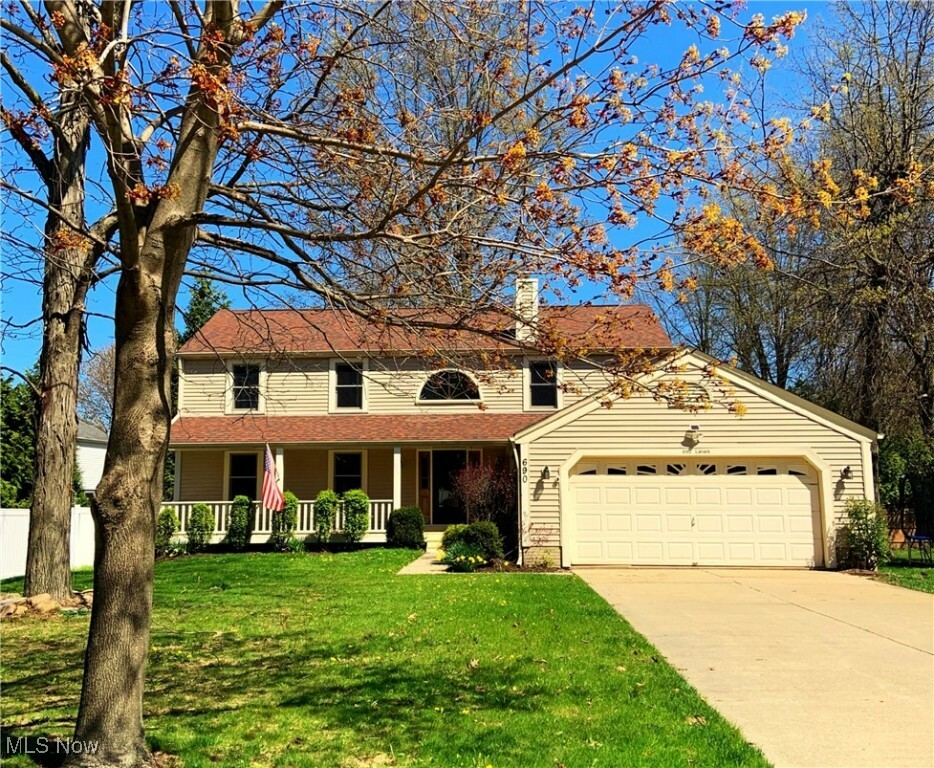 Property Photo: 690 Lanark Lane OH 44077