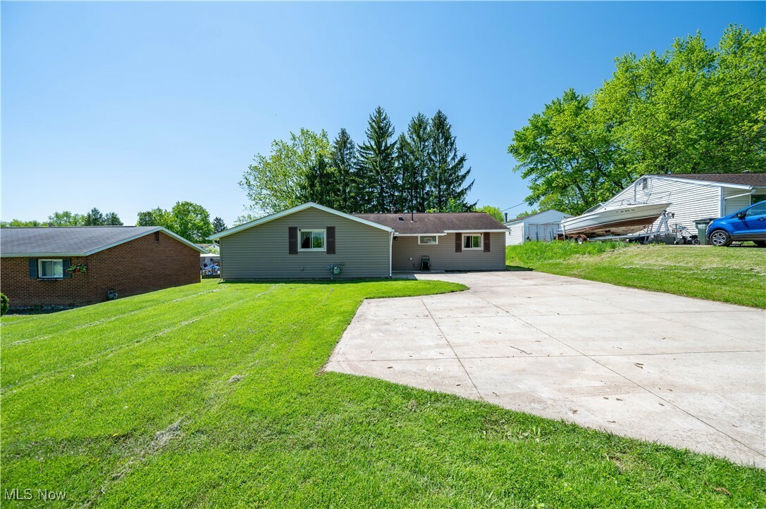 Property Photo: 2648 Bartlett Road OH 44241