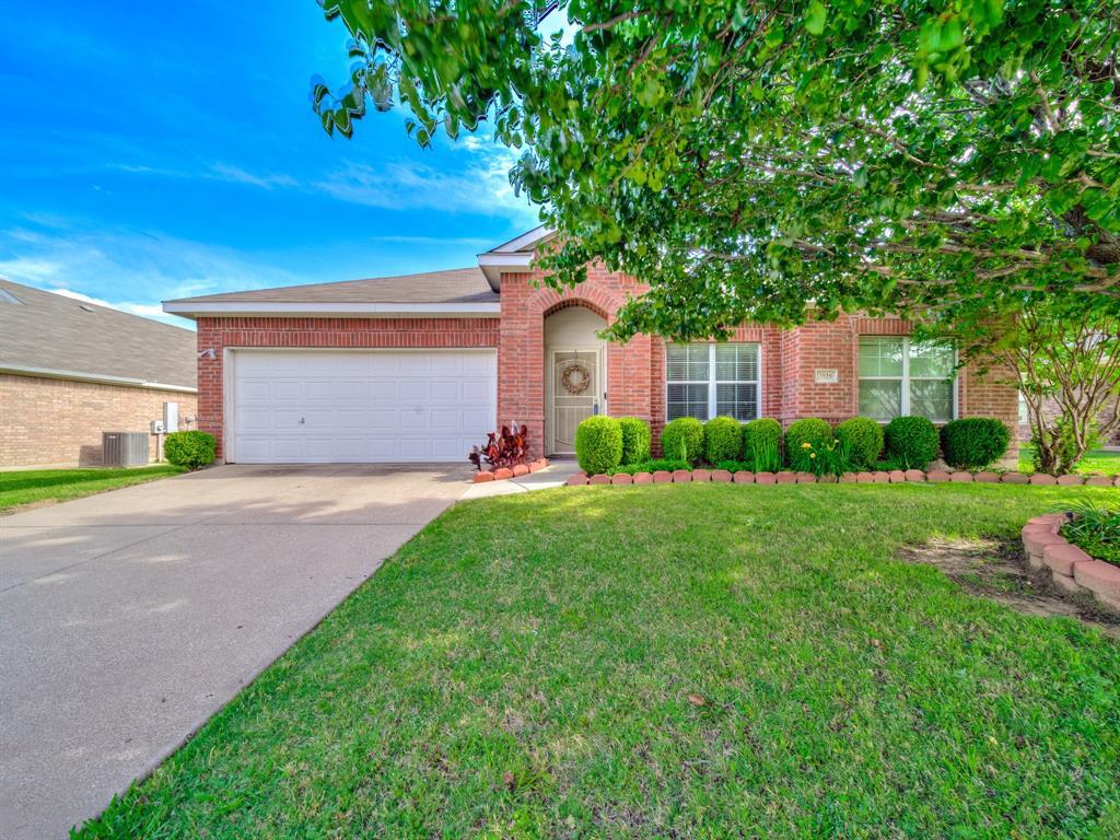Property Photo:  3929 Bonita Springs Drive  TX 76123 