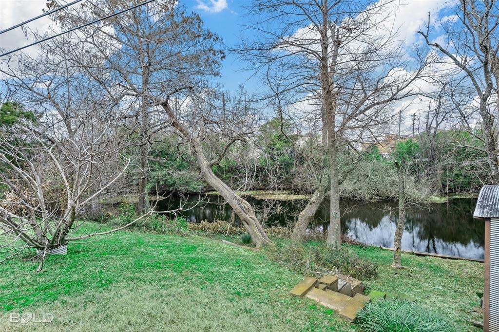 Property Photo: 3025 W Cavett Drive LA 71104