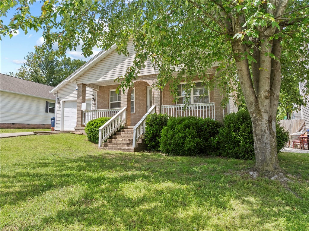 Property Photo: 3805 Shields Drive AR 72601