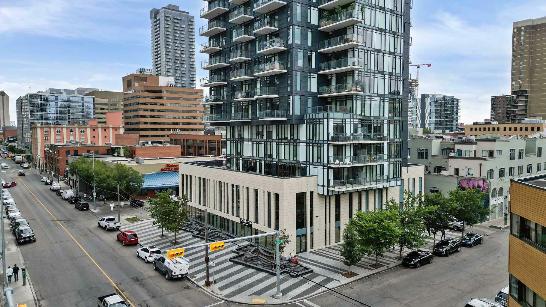 Property Photo: 1010 6 Street SW 607 AB T2R 1B4