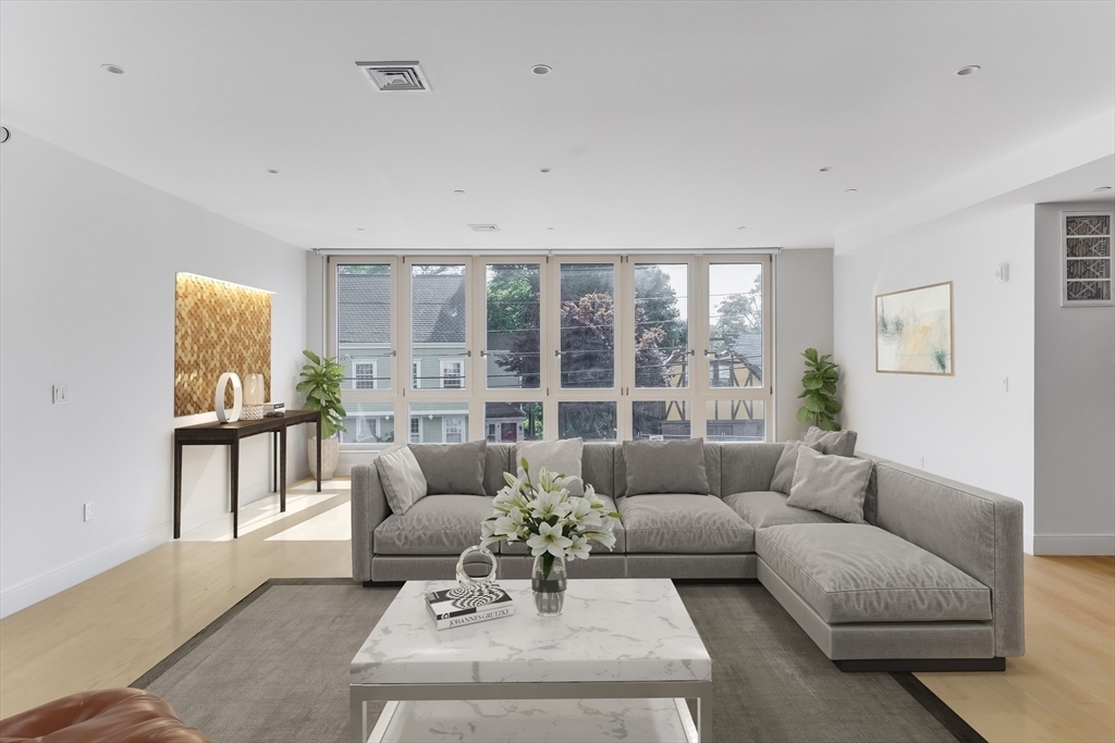 Property Photo: 287 Tappan Street 287 MA 02445