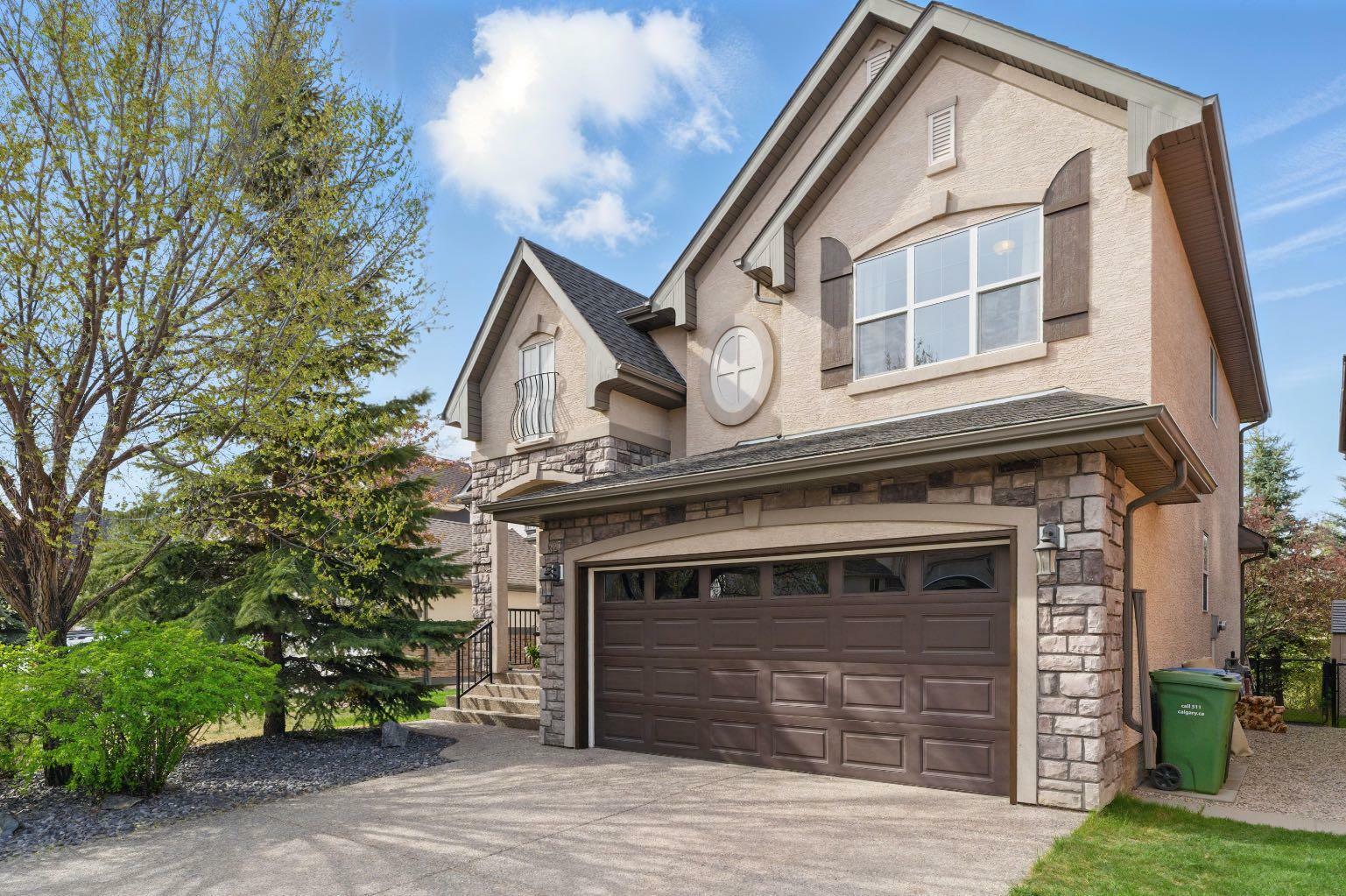 Property Photo: 327 Cranleigh View SE AB T3M 0G2