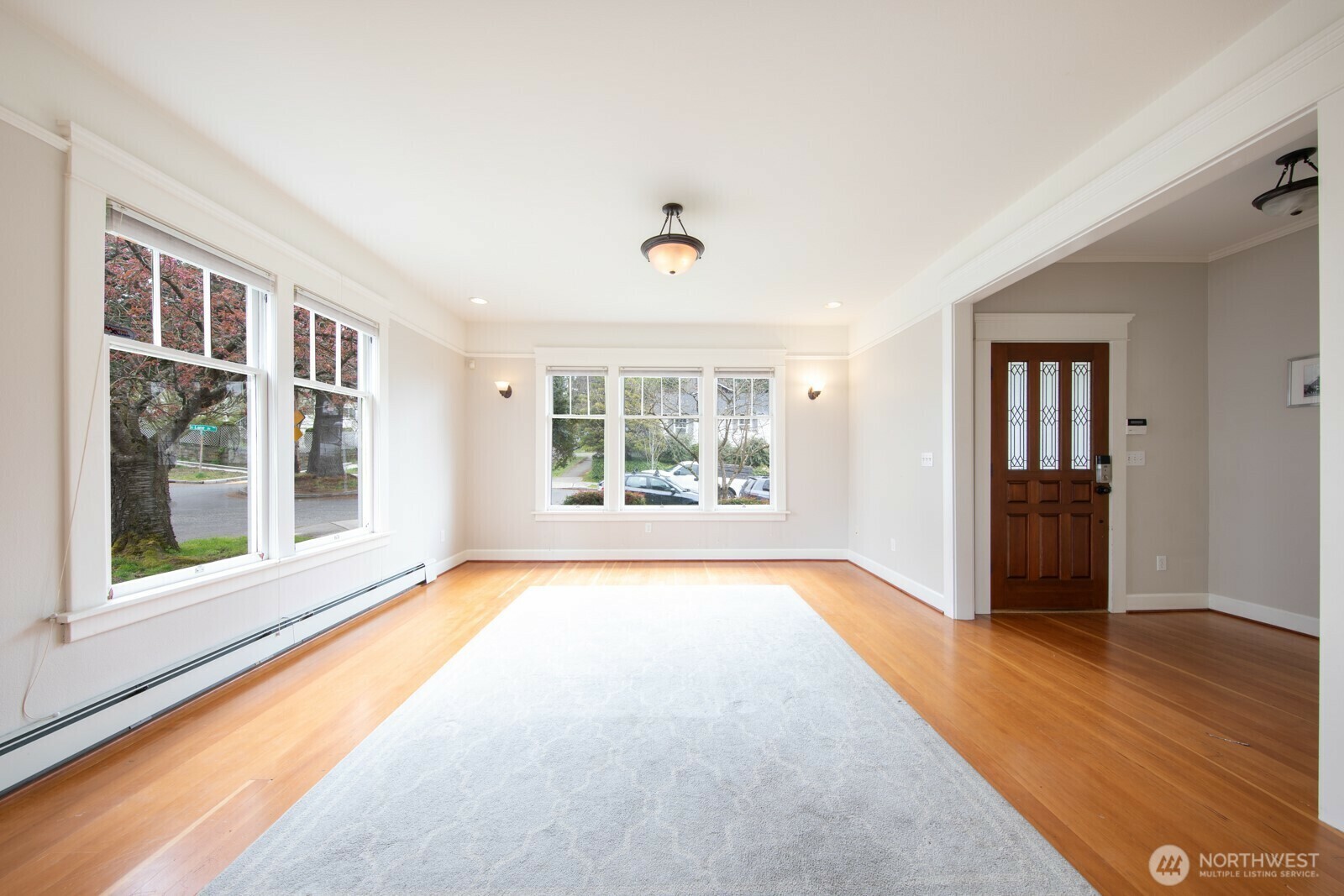 Property Photo: 701 18th Avenue S WA 98144