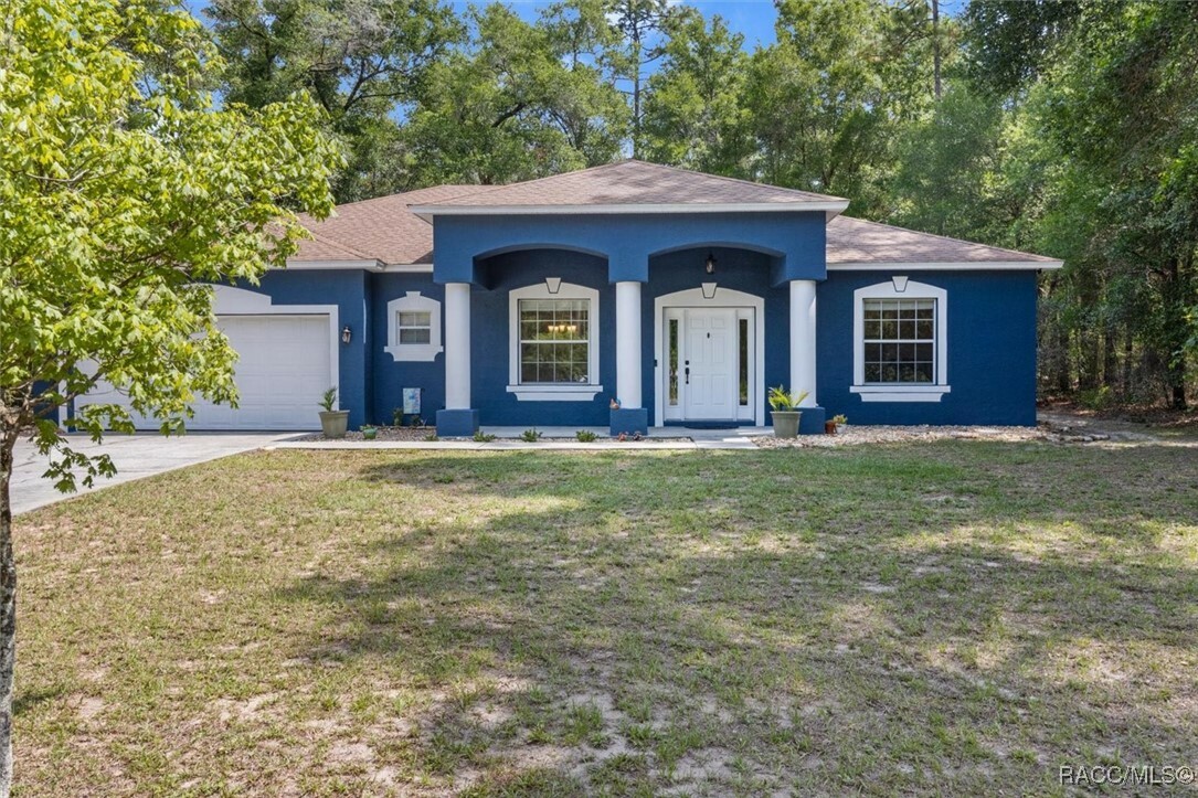 Property Photo: 9273 N Rhine Way FL 34434