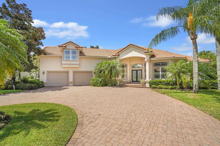 Property Photo:  413 Fiddlers Point Dr  FL 32080 
