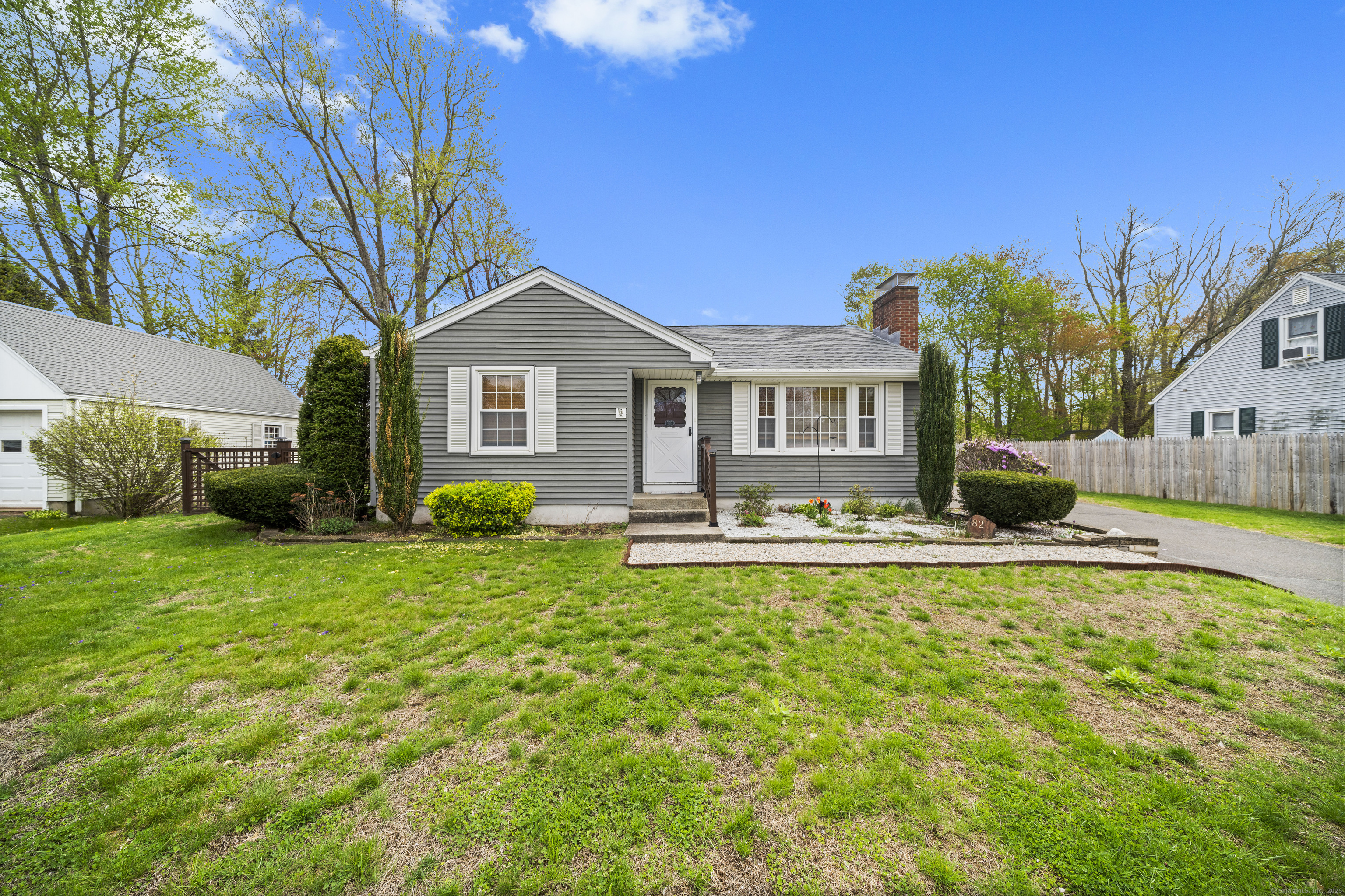 Property Photo:  82 Maple Ridge Drive  CT 06071 