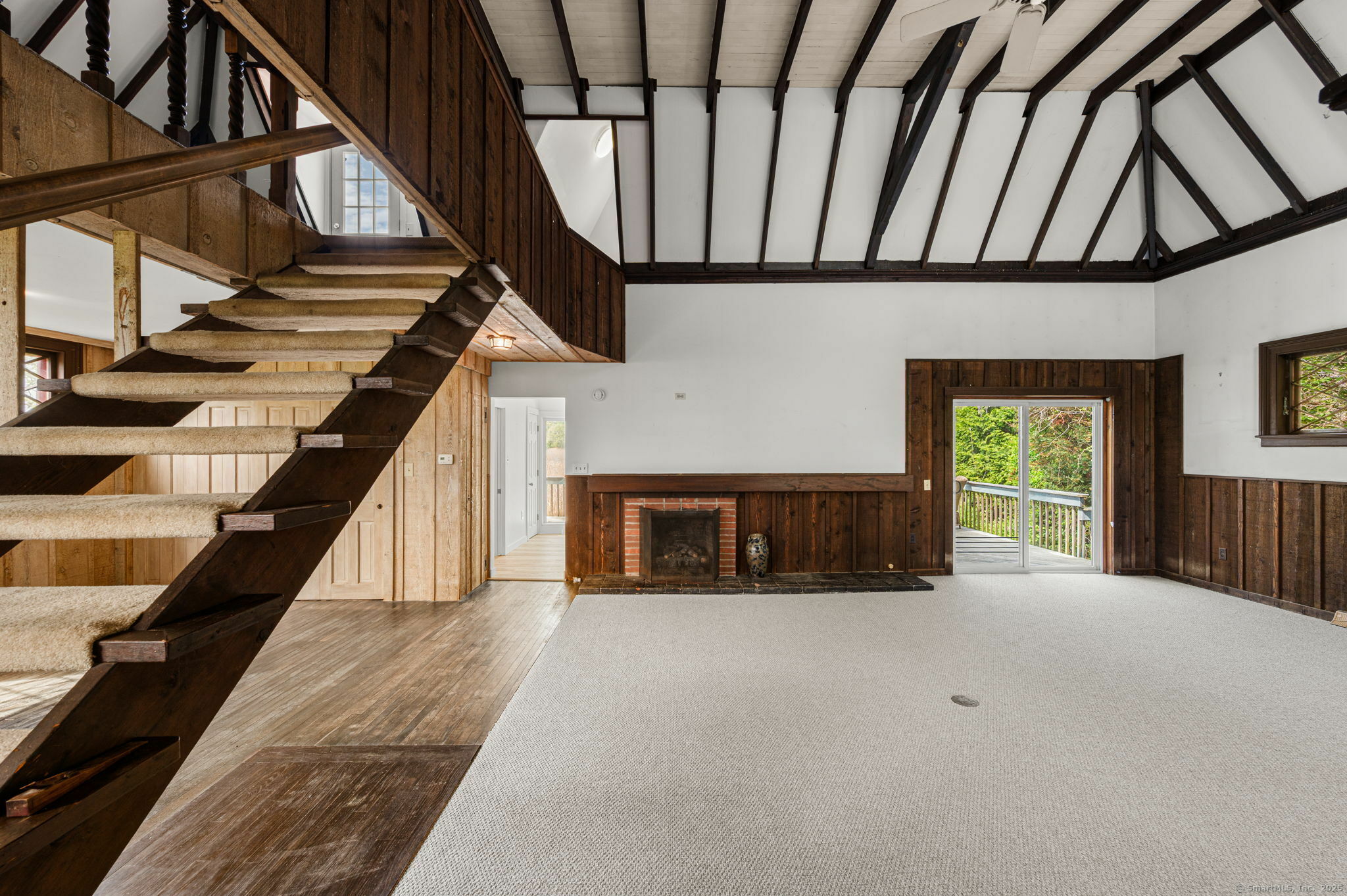 Property Photo: 302 Ferry Road CT 06371