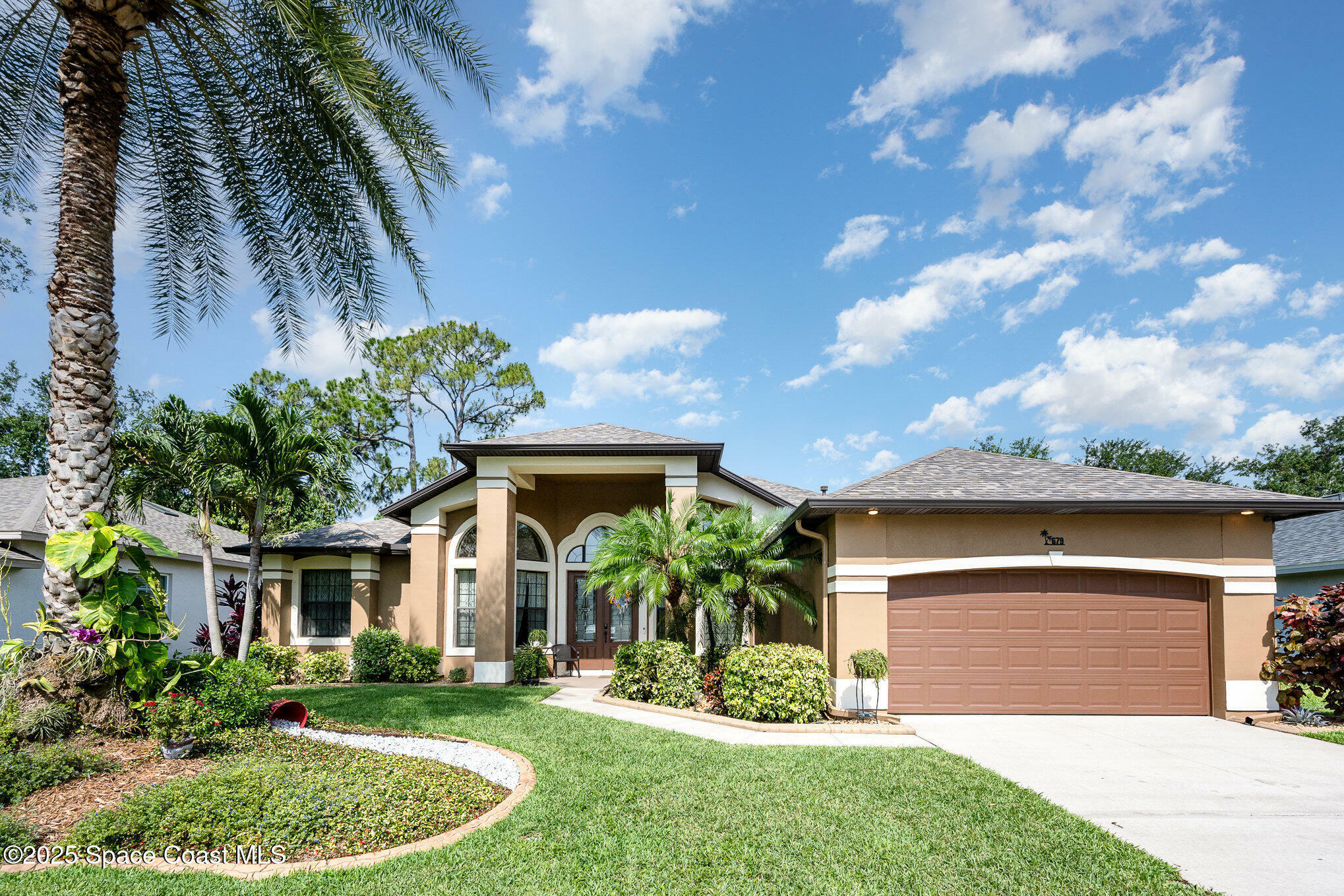 Property Photo: 679 Sheridan Woods Drive FL 32904