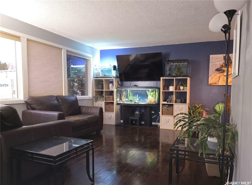 Property Photo: 30 Lindsay Drive SK S7H 3E1