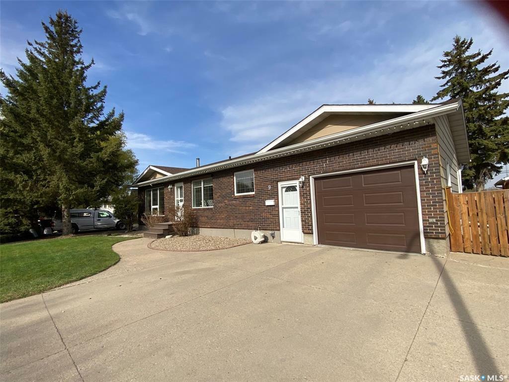 Property Photo: 9 Cardinal Bay SK S3N 3E4